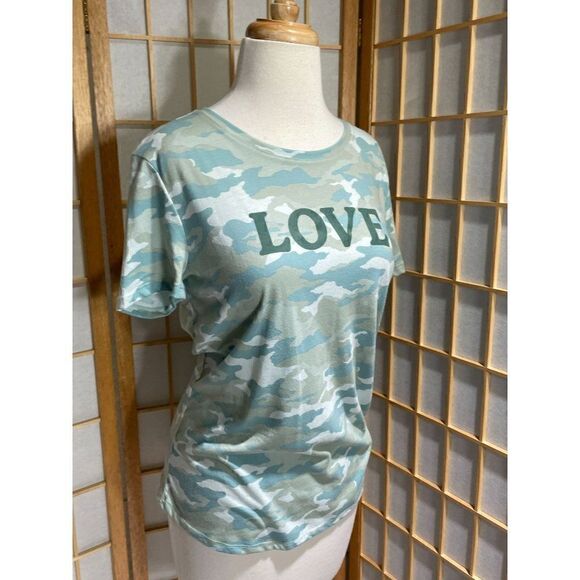 Nine West Sm LOVE Camo Tee - Picture 12 of 13